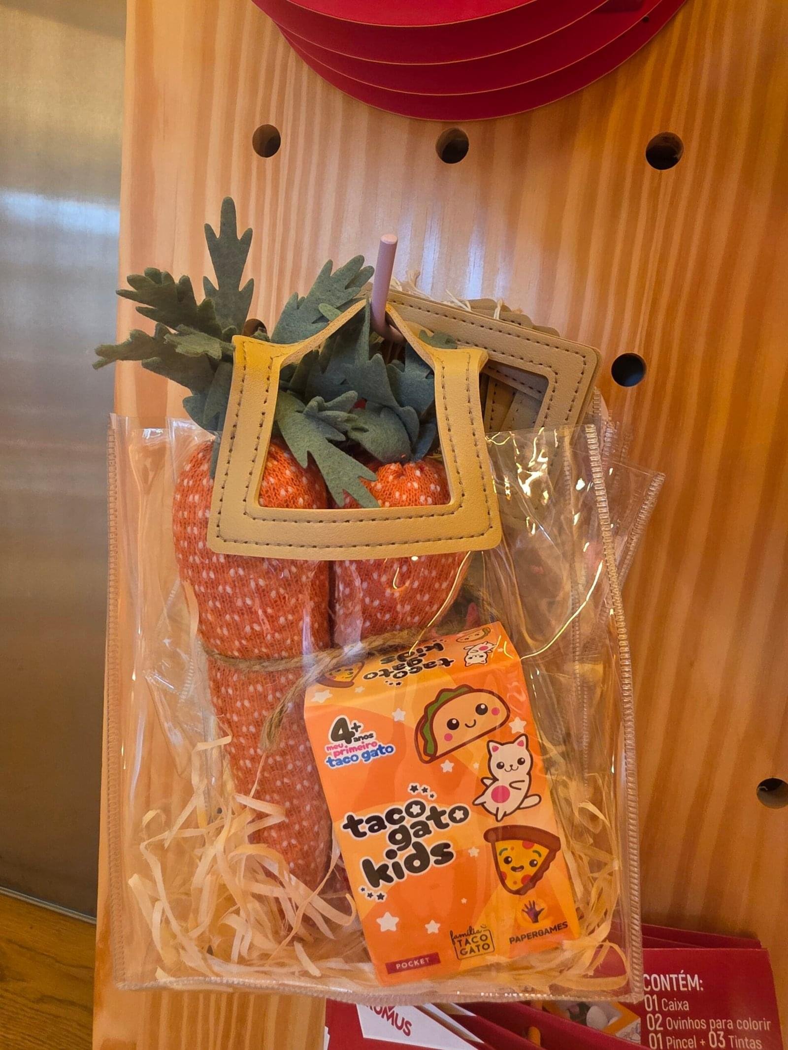 SACOLA PVC ALCA RET TRANSP E BEG 19,4 x 17 x 9 C/1 UN